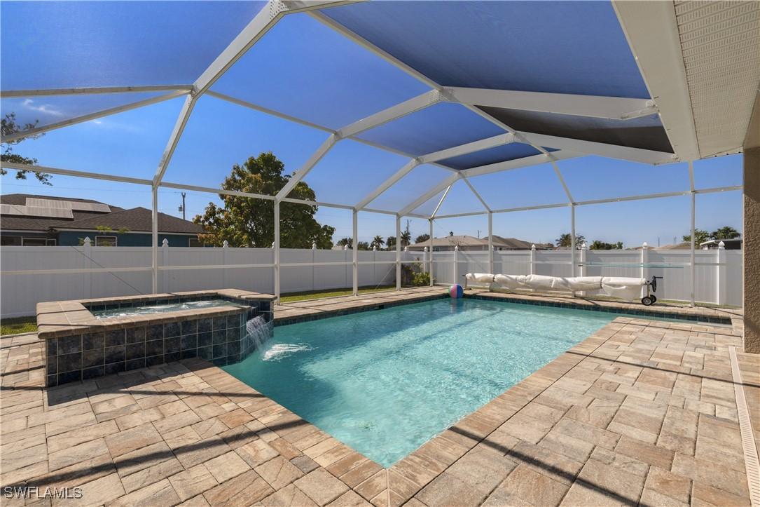 2801 NW 2nd Pl., Cape Coral, FL 33993
