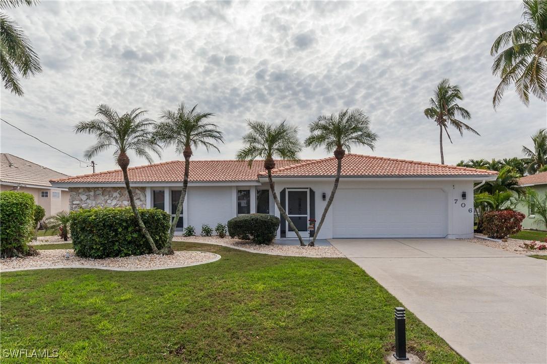 706 SW 52nd St., Cape Coral, FL 33914