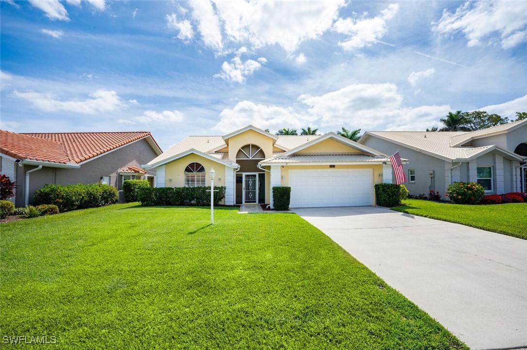 522 Countryside Dr., Naples, FL 34104