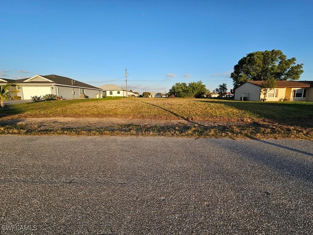 1713 NE 7th Ave., Cape Coral, FL 33909