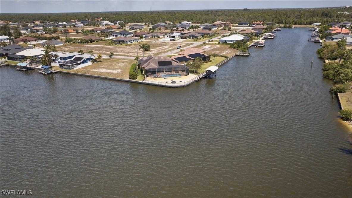 4208 NW 27th St., Cape Coral, FL 33993