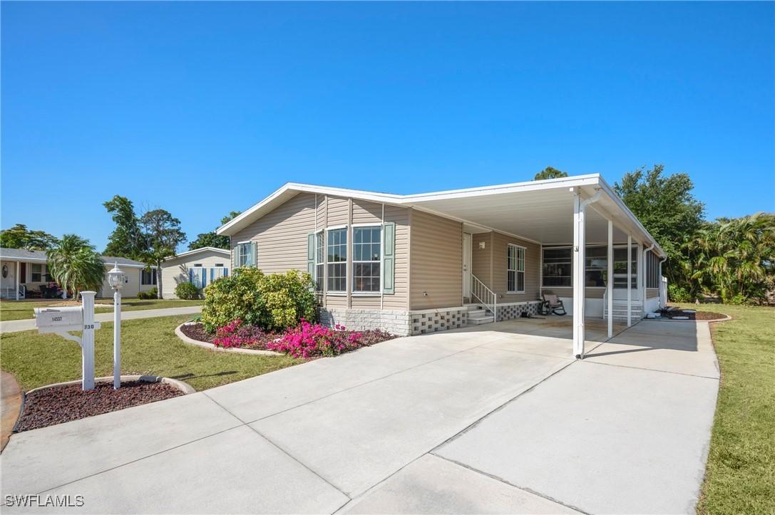 14537 Lara Cir., North Fort Myers, FL 33917