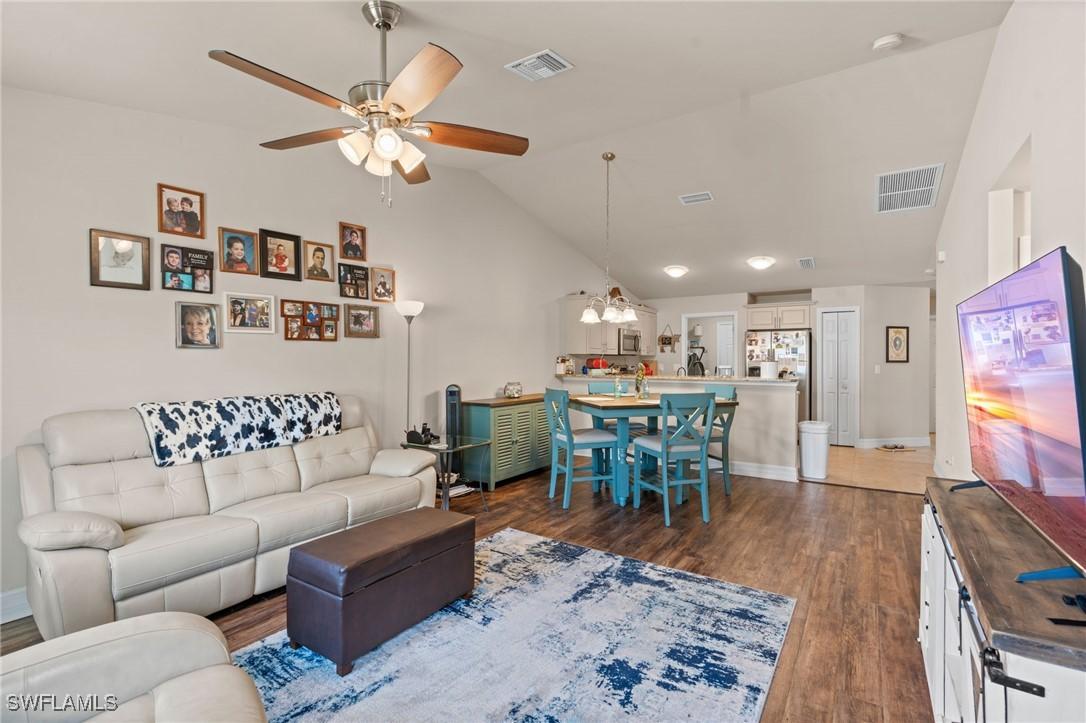 1631 SW 34th St., Cape Coral, FL 33914