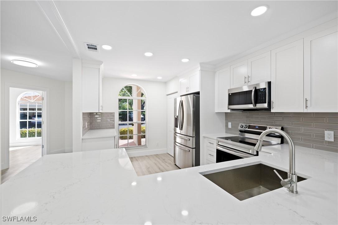 505 Mardel Dr. #106, Naples, FL 34104