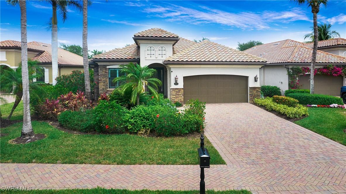 3046 Aviamar Cir., Naples, FL 34114