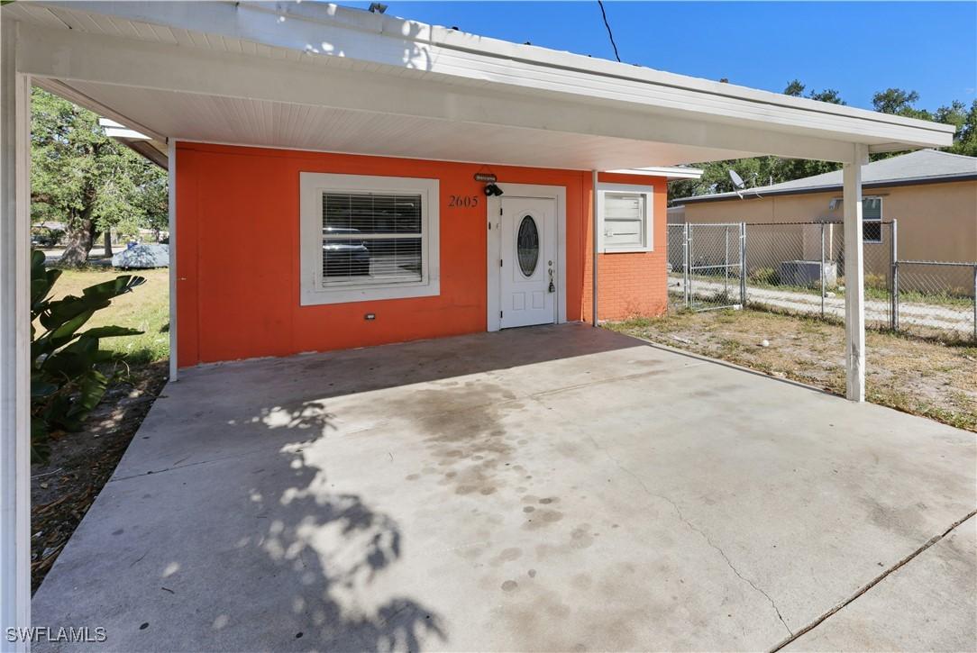2605 Jackson St., Fort Myers, FL 33901