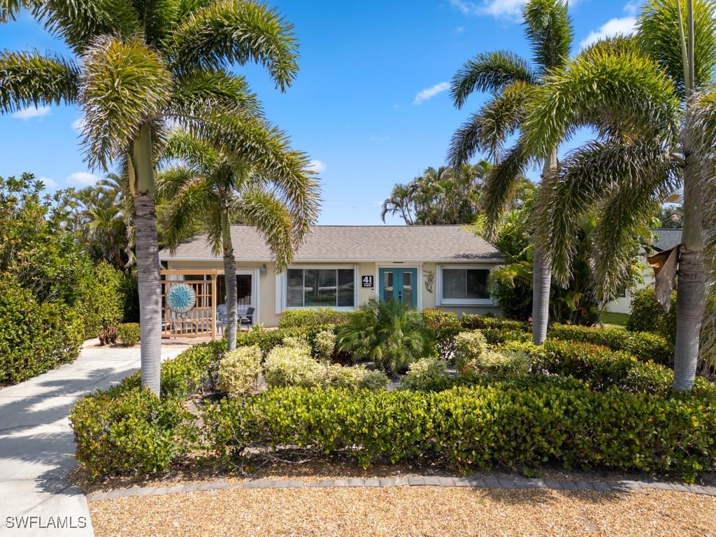 41 1st St., Bonita Springs, FL 34134