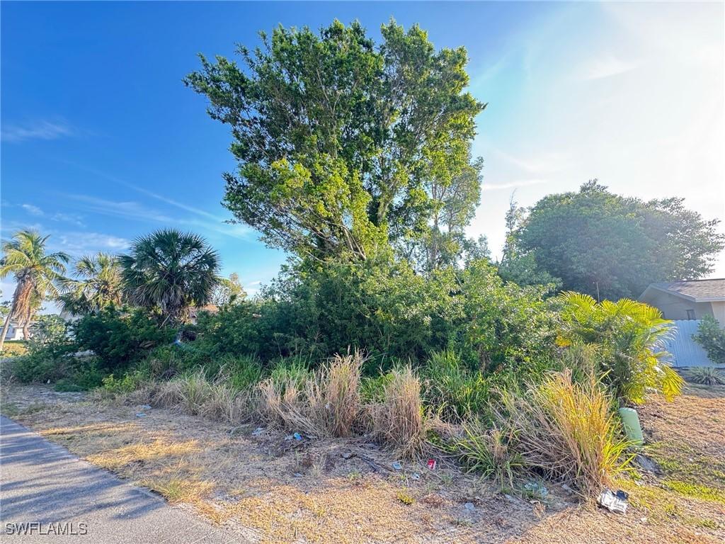18515 Flamingo Rd., Fort Myers, FL 33967