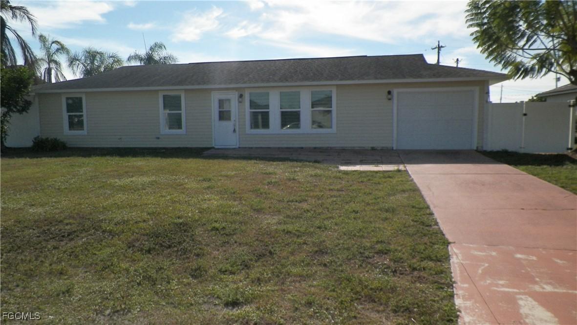 1614 NE 12th St., Cape Coral, FL 33909