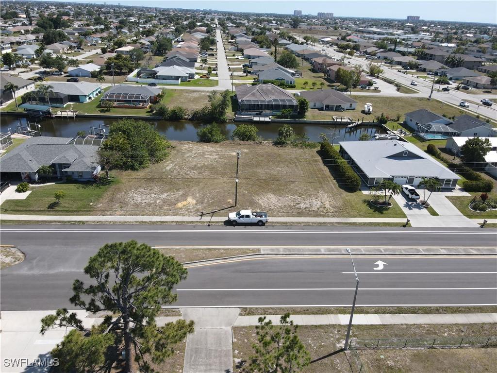 718 Mohawk Pkwy., Cape Coral, FL 33914