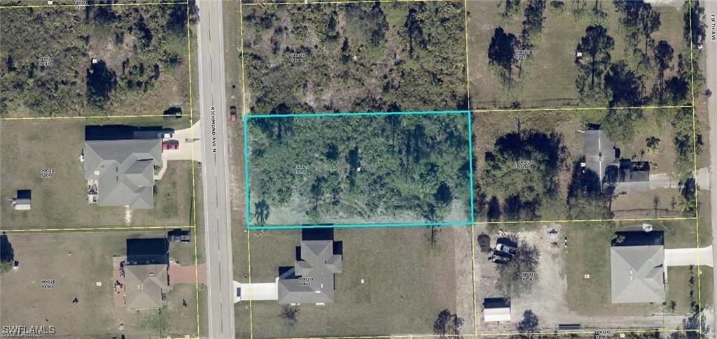 914 Richmond Ave., Lehigh Acres, FL 33972