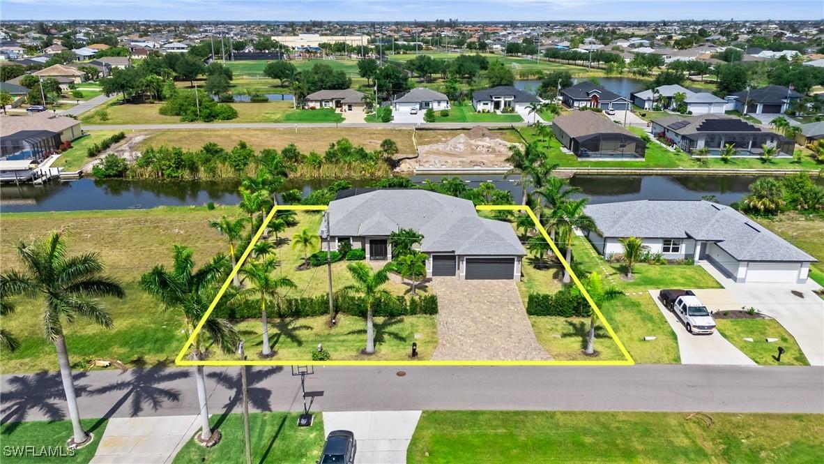 328 SW 26th Ave., Cape Coral, FL 33991