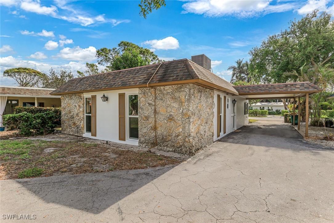 16 Kings Rd. #A16, Naples, FL 34112