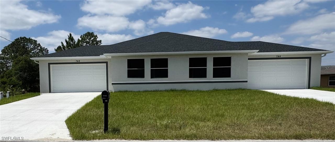 744-746 Ivan Ave., Lehigh Acres, FL 33973