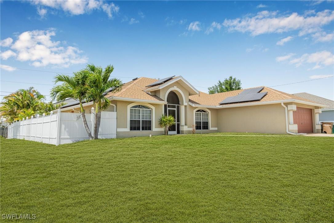 2720 NE 7th Ave., Cape Coral, FL 33909