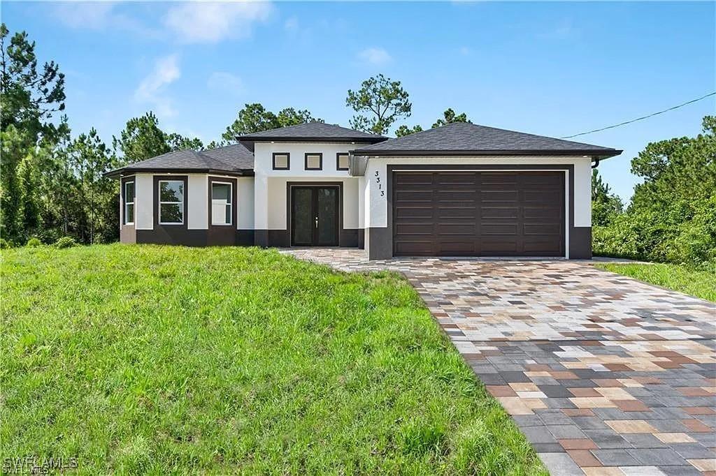 6029 Joplin Ave., Fort Myers, FL 33905
