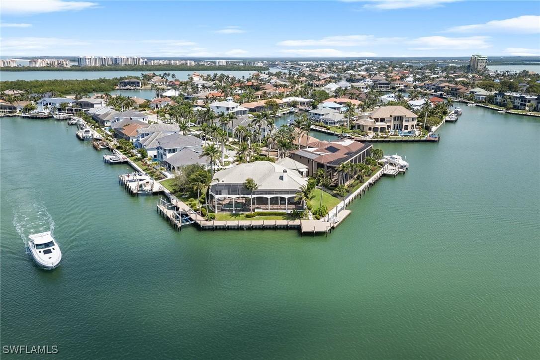 761 Rockport Ct., Marco Island, FL 34145