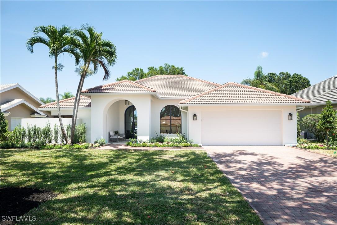 204 Monterey Dr., Naples, FL 34119