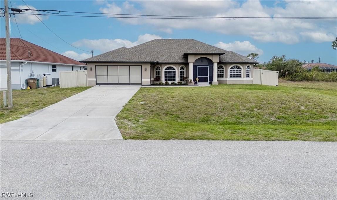 1704 NW 27th St., Cape Coral, FL 33993