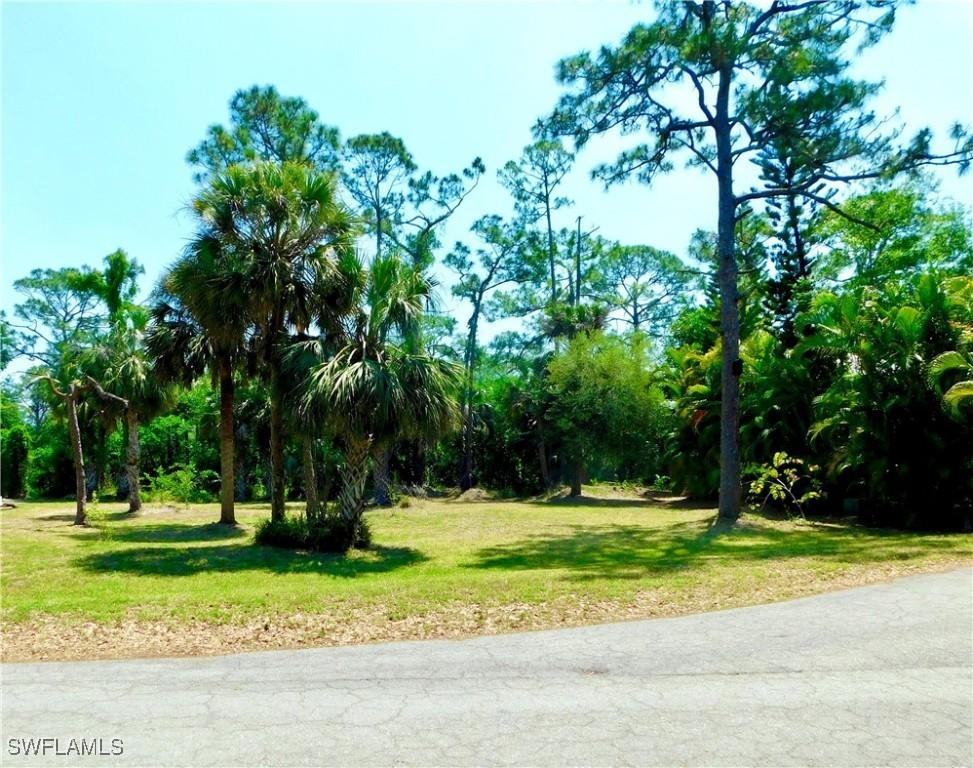 17020 Laurelin Ct., North Fort Myers, FL 33917