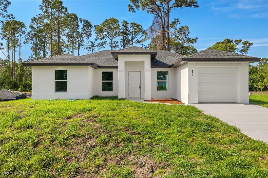 708 Lamar St., Lehigh Acres, FL 33974