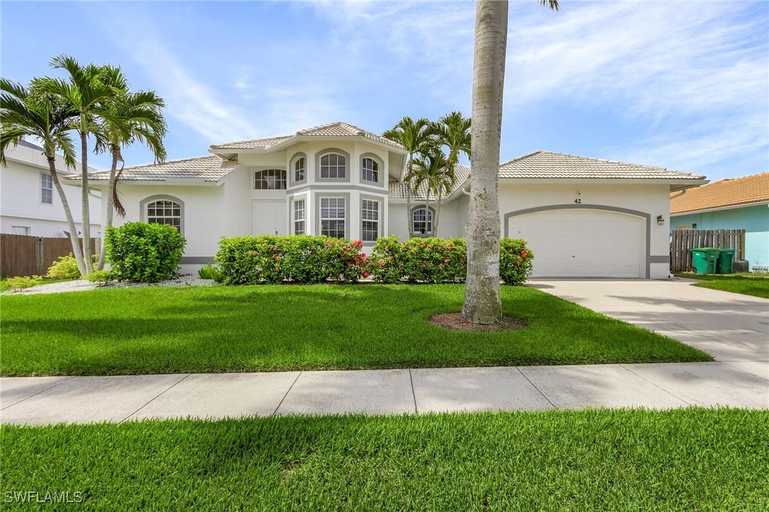 42 Tahiti Rd., Marco Island, FL 34145