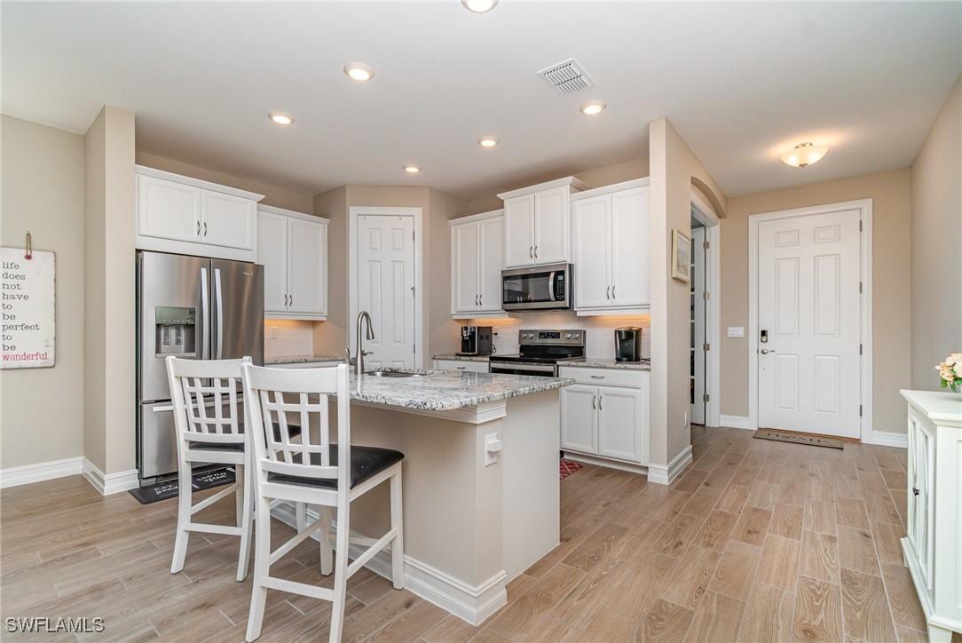 3836 Crosswater Dr., North Fort Myers, FL 33917
