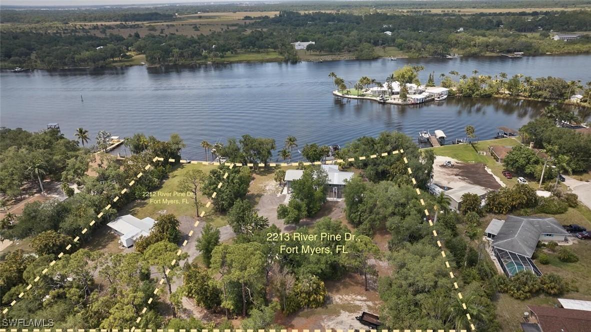 2213 River Pine Dr., Fort Myers, FL 33905
