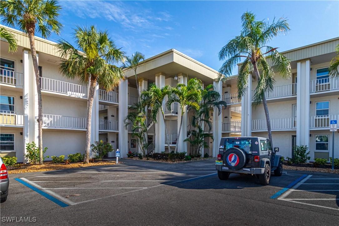 1624 Pine Valley Dr. #218, Fort Myers, FL 33907