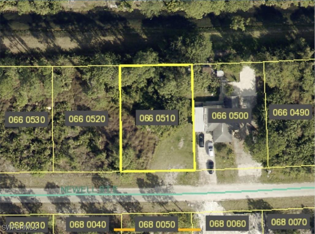 715 Newell St., Lehigh Acres, FL 33974