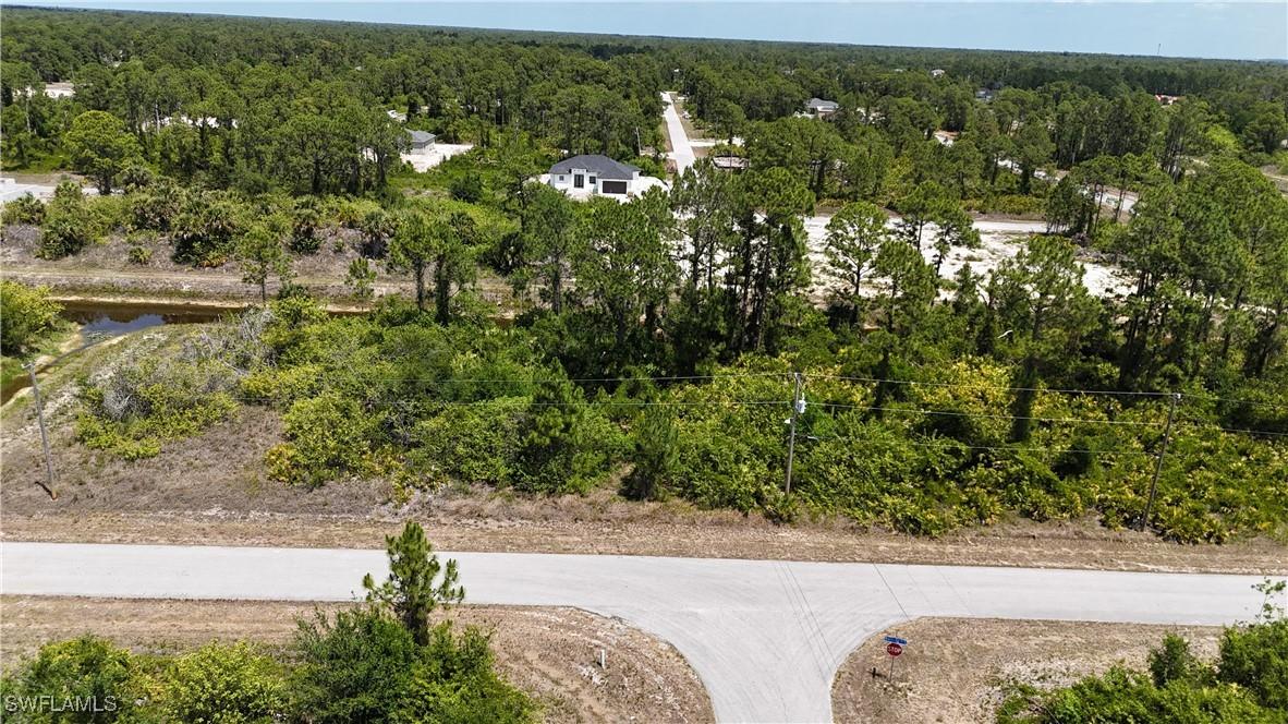 1039 Kellogg St., Lehigh Acres, FL 33974