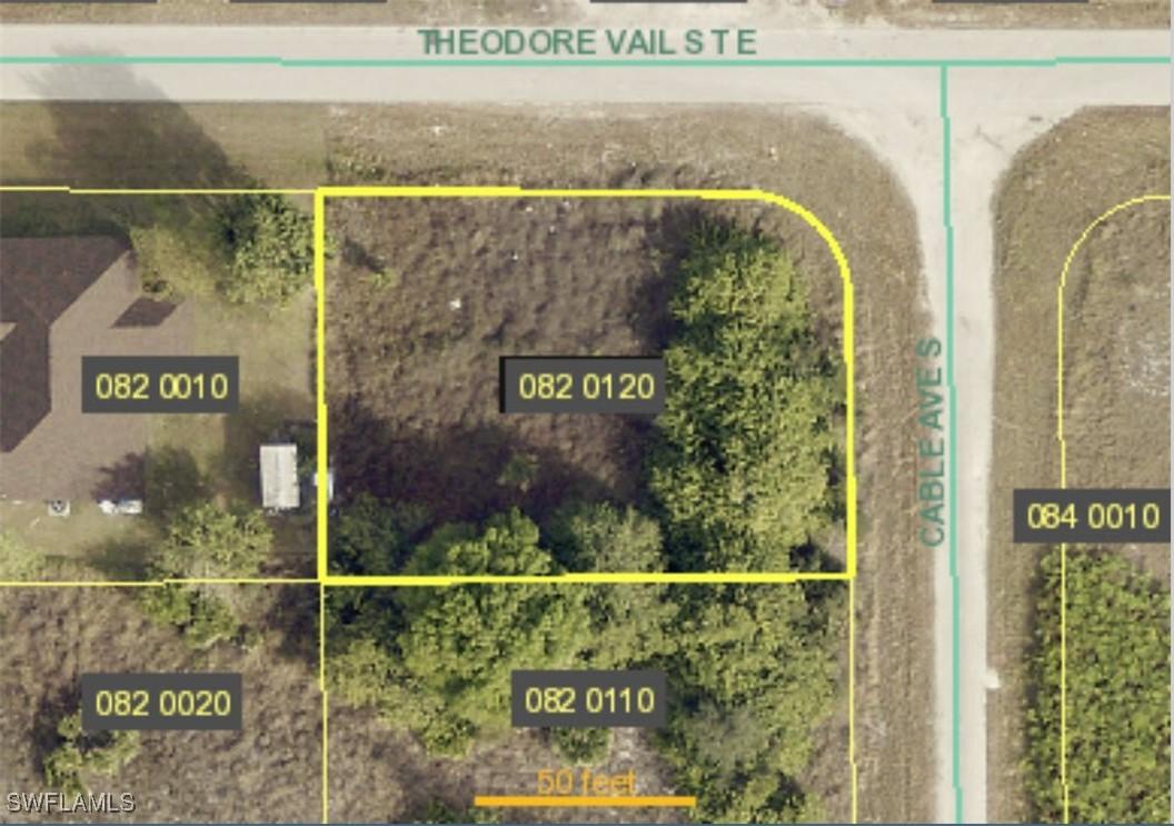 504 Cable Ave., Lehigh Acres, FL 33974