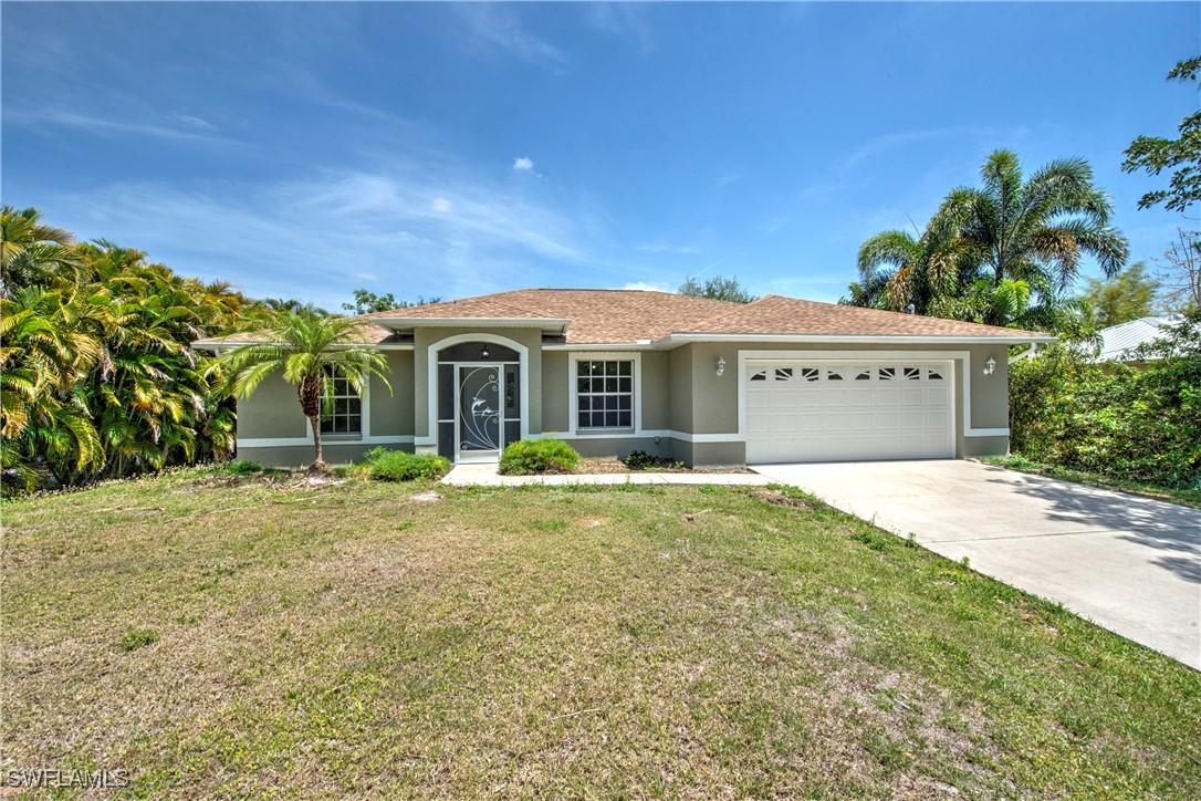 2381 Webster Rd., Alva, FL 33920