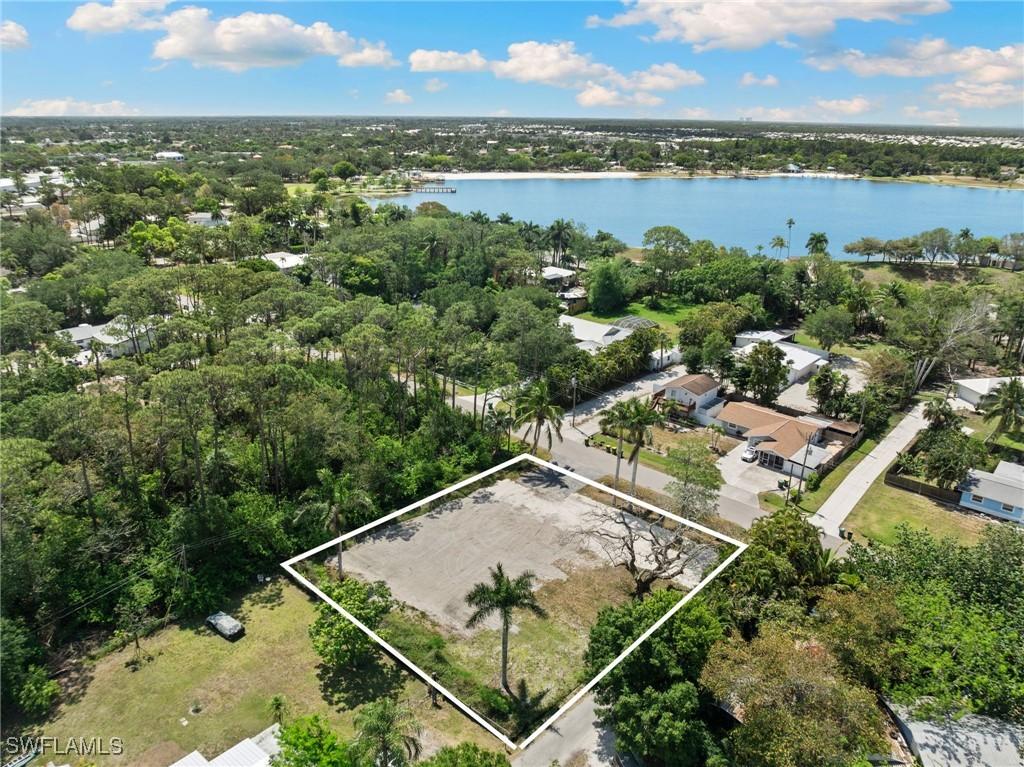 3417 Guilford Rd., Naples, FL 34112