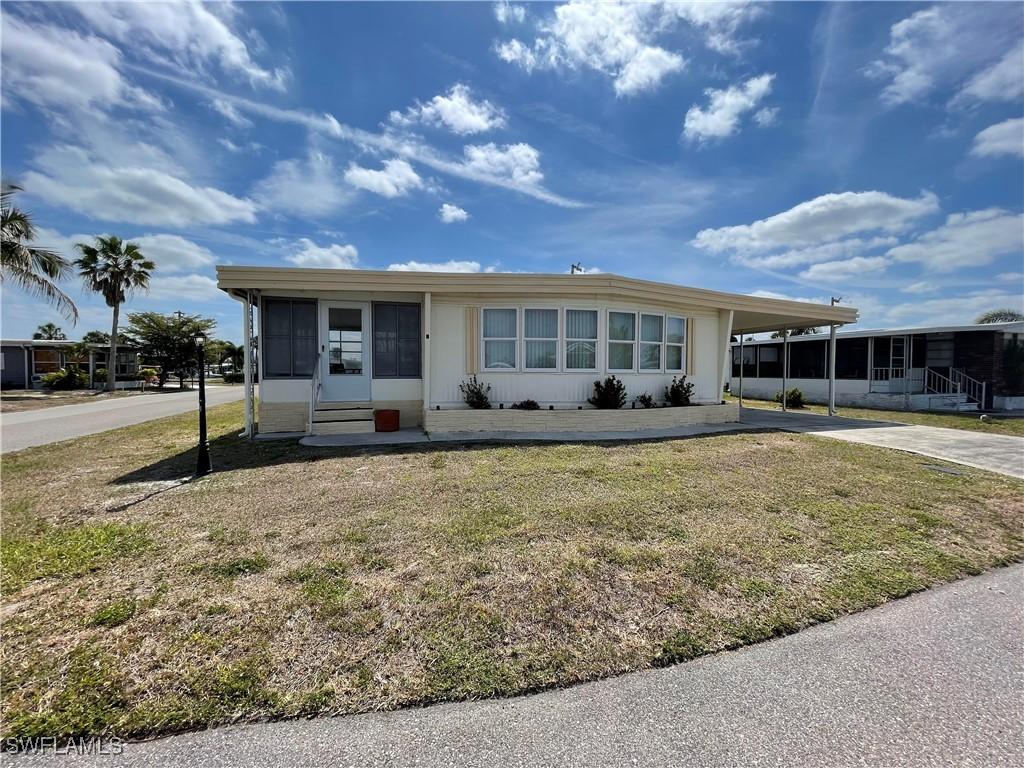 5518 Back Bay Bend, North Fort Myers, FL 33917