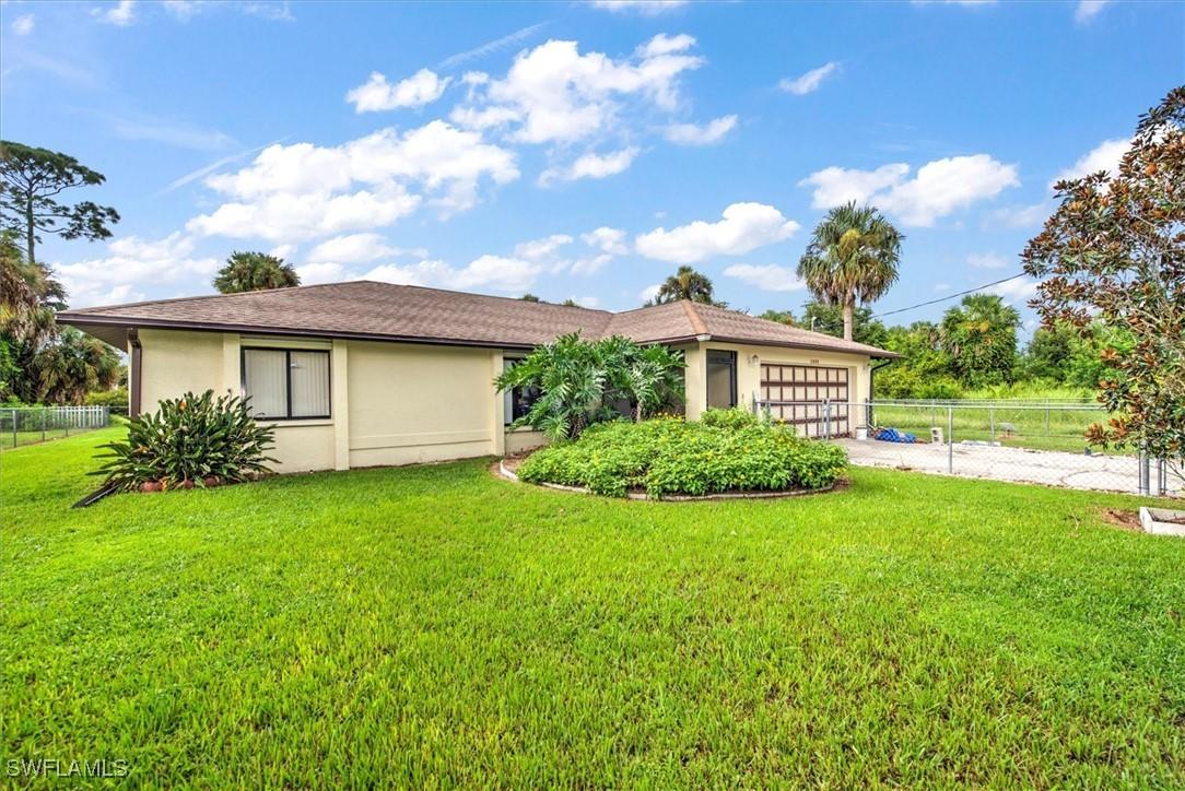 3060 NE Beechwood Cir., Labelle, FL 33935