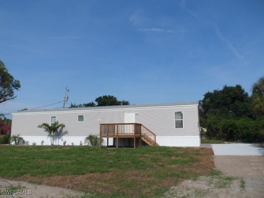 8405 Ebson Dr., North Fort Myers, FL 33917