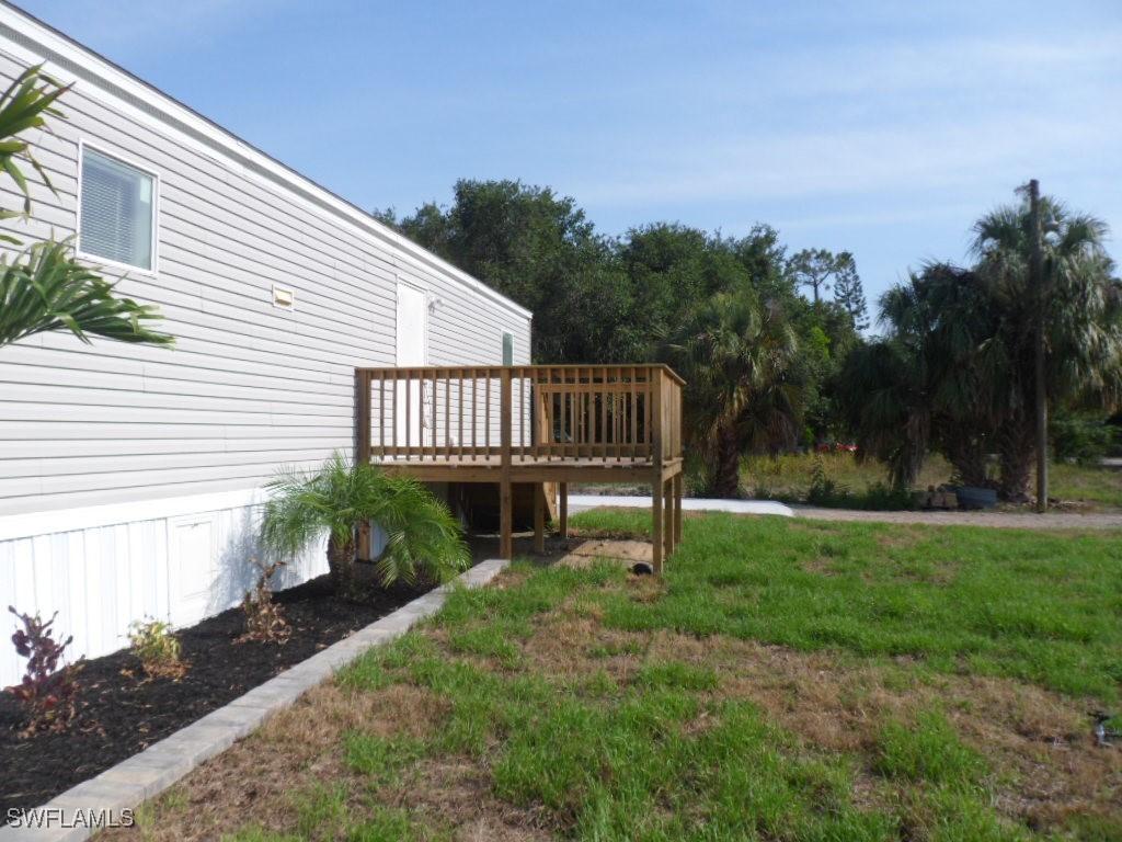 8405 Ebson Dr., North Fort Myers, FL 33917