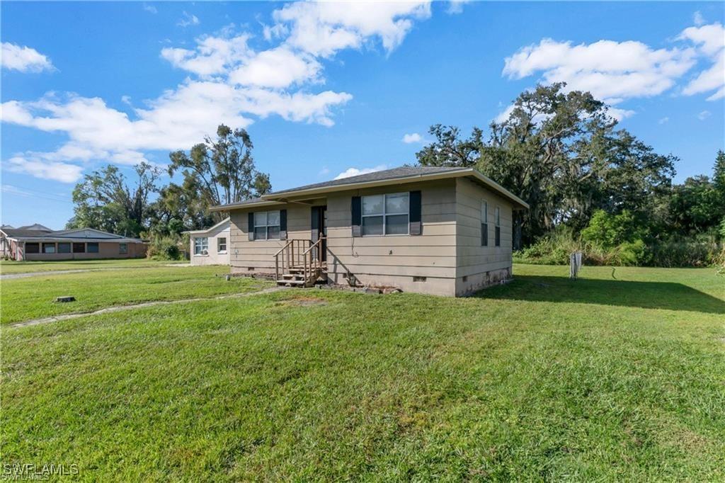 318 Bellair Rd., Fort Myers, FL 33905