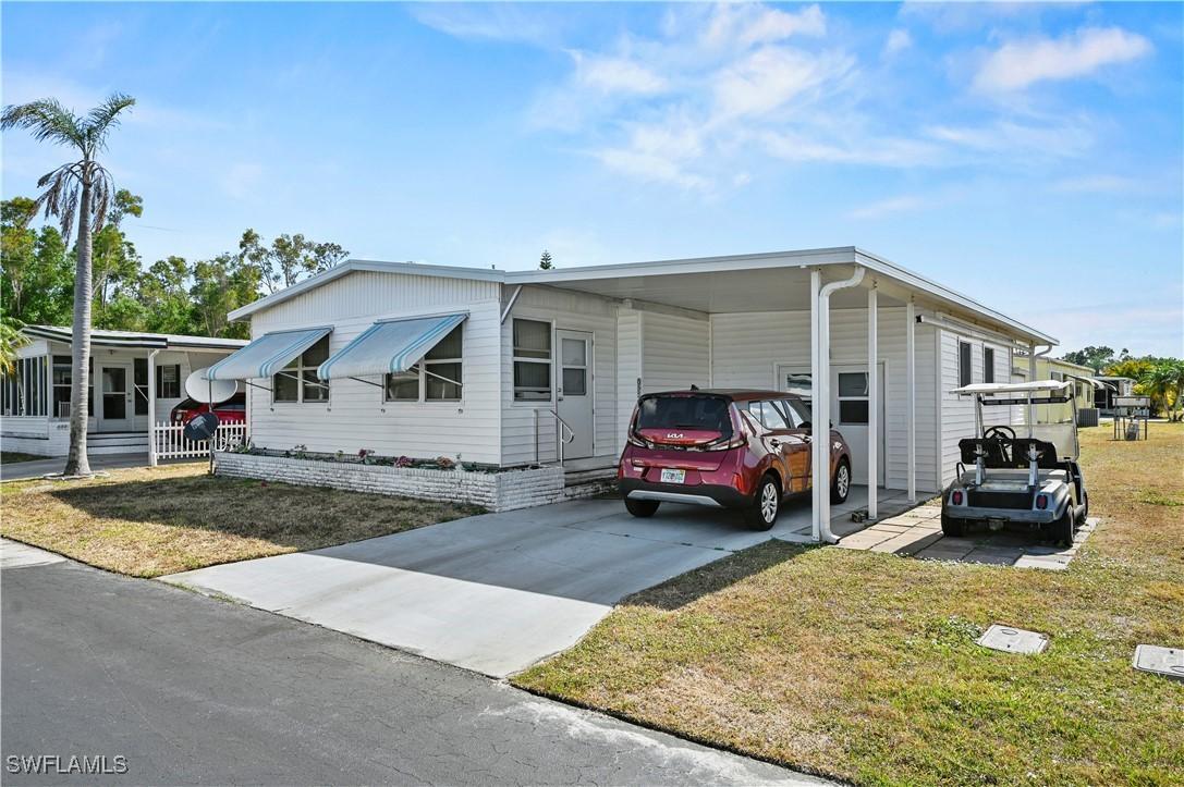 653 Future Dr., North Fort Myers, FL 33917