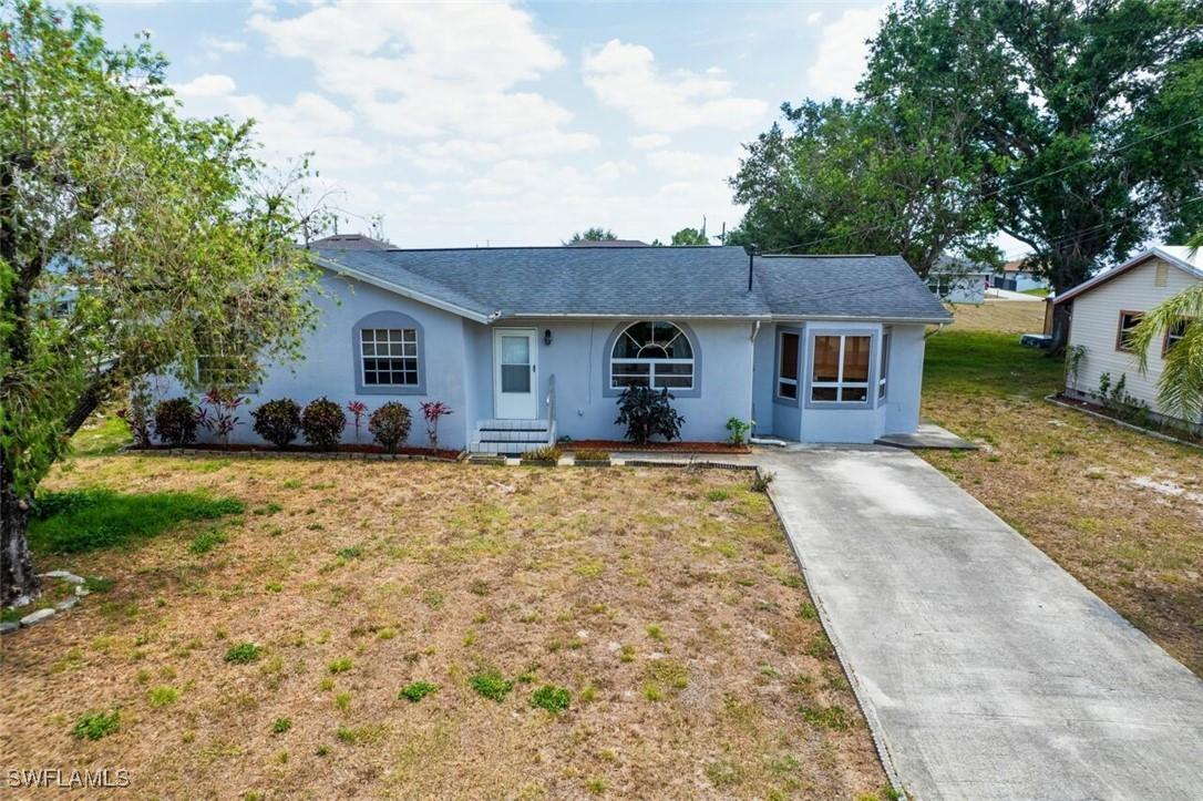 4005 15th St., Lehigh Acres, FL 33976