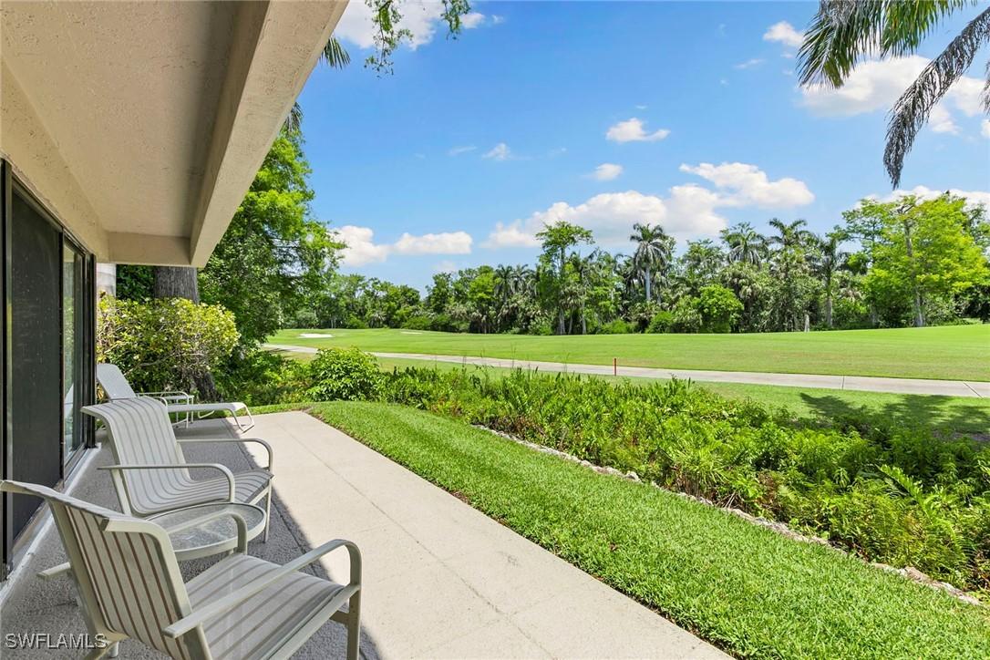 105 Wilderness Dr. #B105, Naples, FL 34105