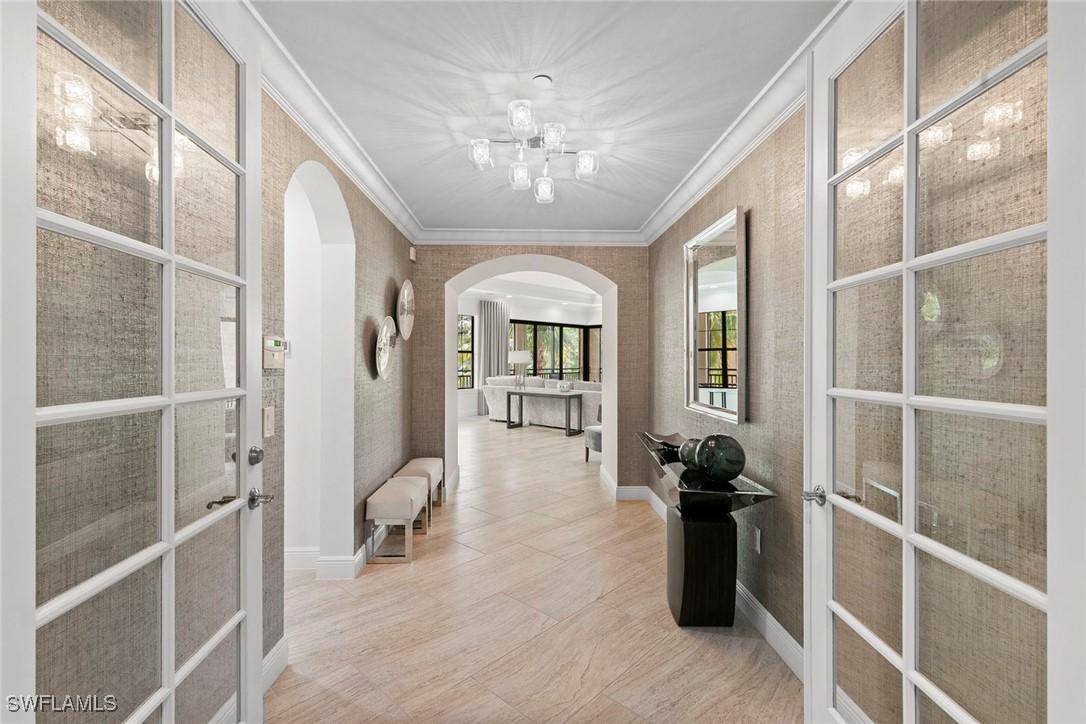 2733 Tiburon Blvd. #102, Naples, FL 34109