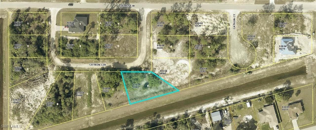 2517 Catron Cir., Lehigh Acres, FL 33971
