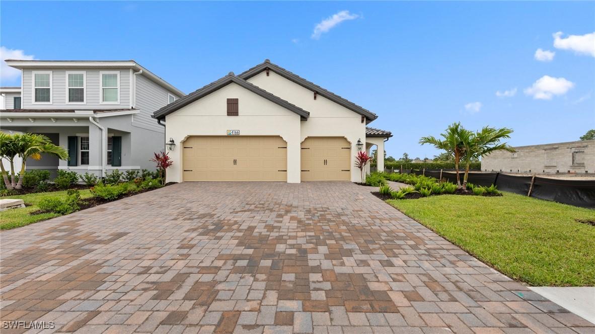 4166 Pegasus Way, Naples, FL 34120