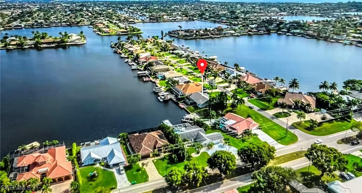 717 SW 49th Ln., Cape Coral, FL 33914