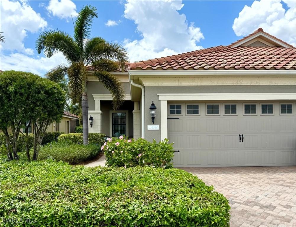 4565 Waterscape Ln., Fort Myers, FL 33966