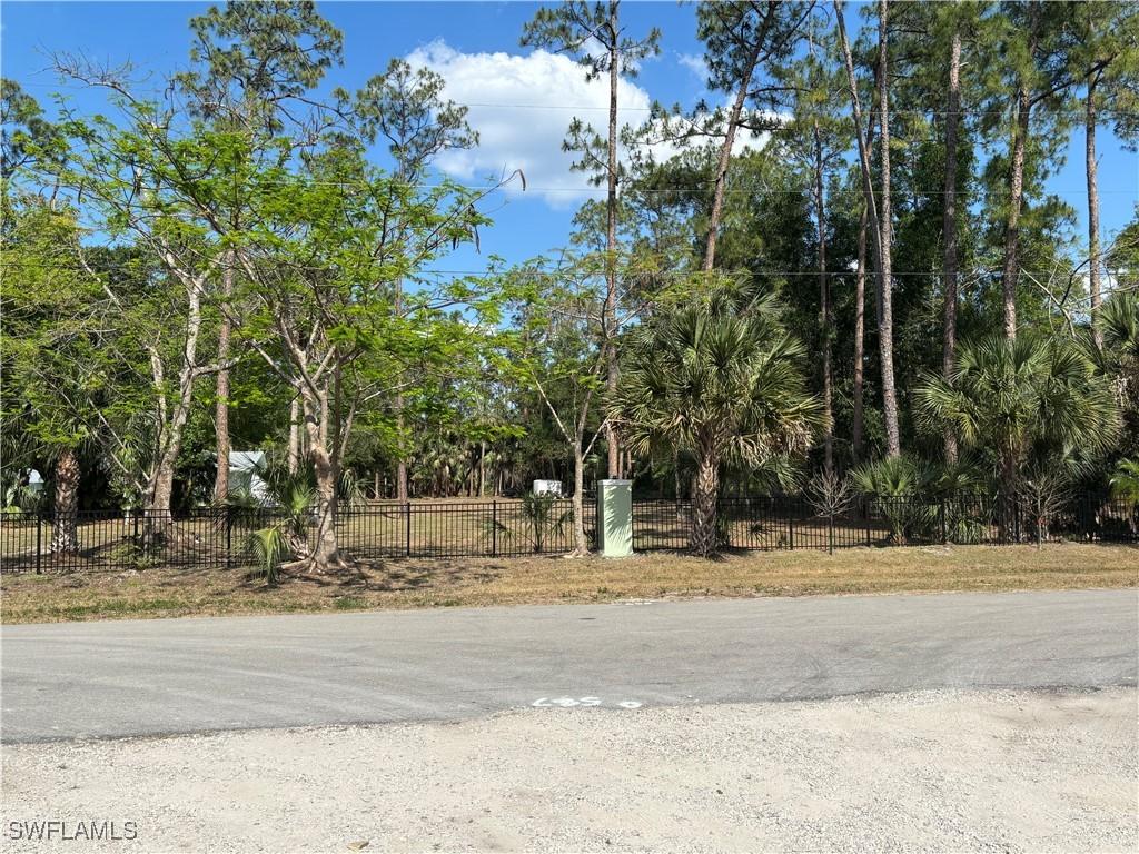 498 Wilson Blvd., Naples, FL 34117