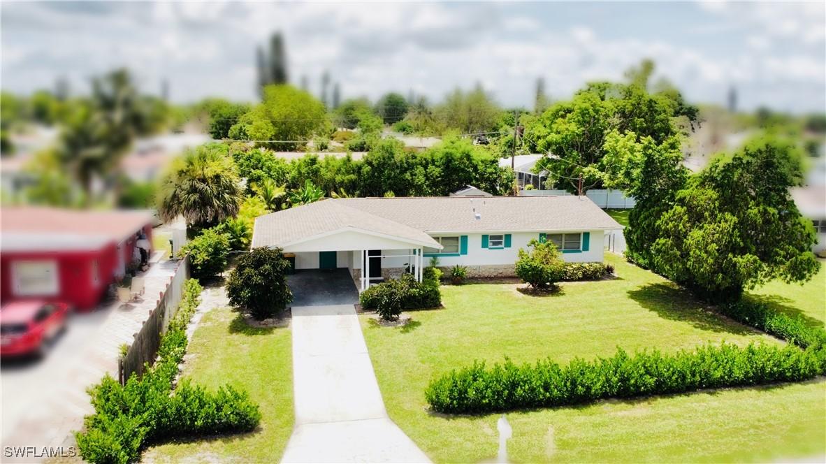 2084 46th St., Naples, FL 34116