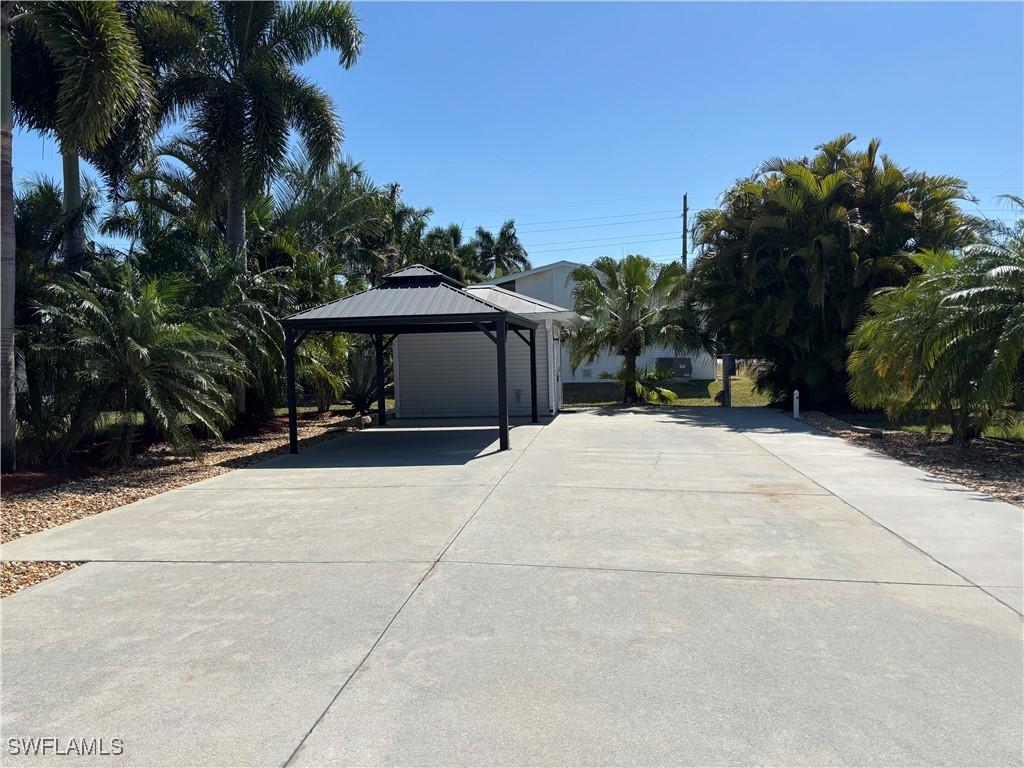 10436 Nightwood Dr., Fort Myers, FL 33905